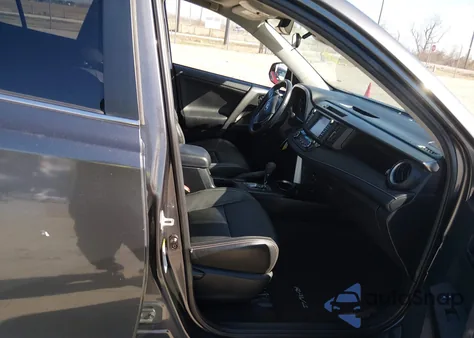 2017 Toyota Rav4 Xle из США, поврежденный, VIN JTMWFREV1HJ106450